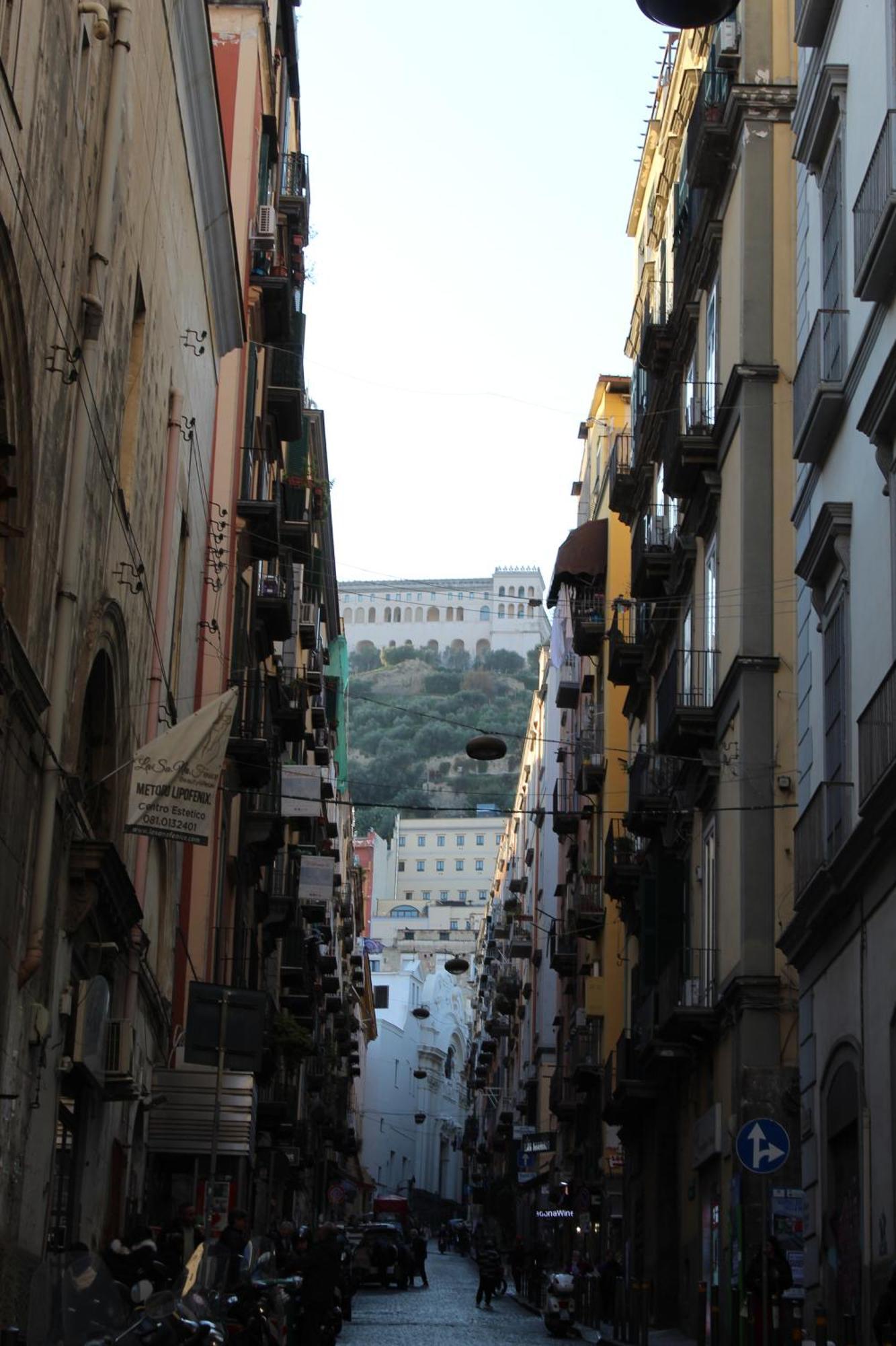 Affittacamere Blackwoody Contemporary - Centro Storico Via Toledo