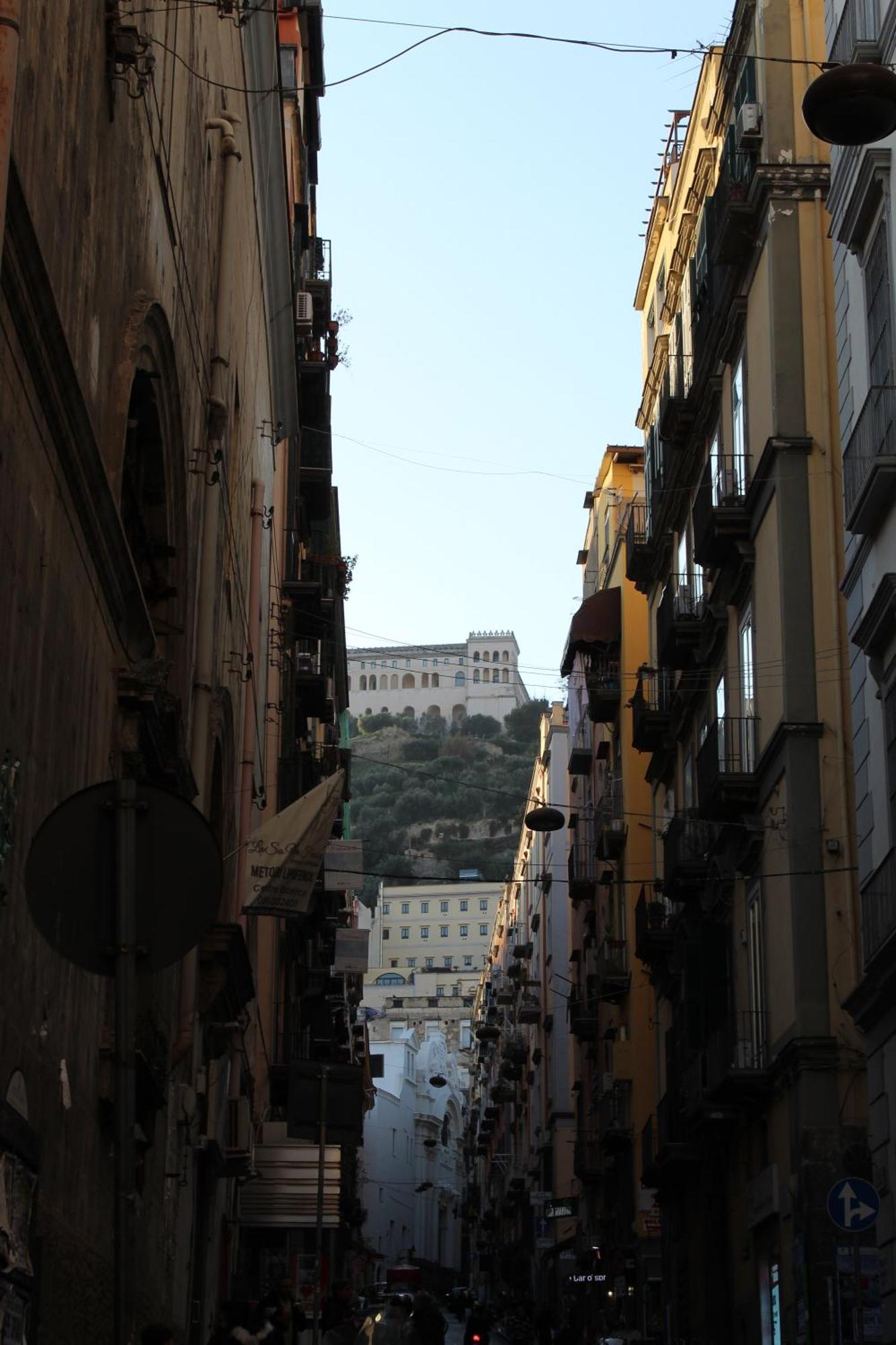 Affittacamere Blackwoody Contemporary - Centro Storico Via Toledo